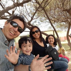 Meet your Posher, Luis m.